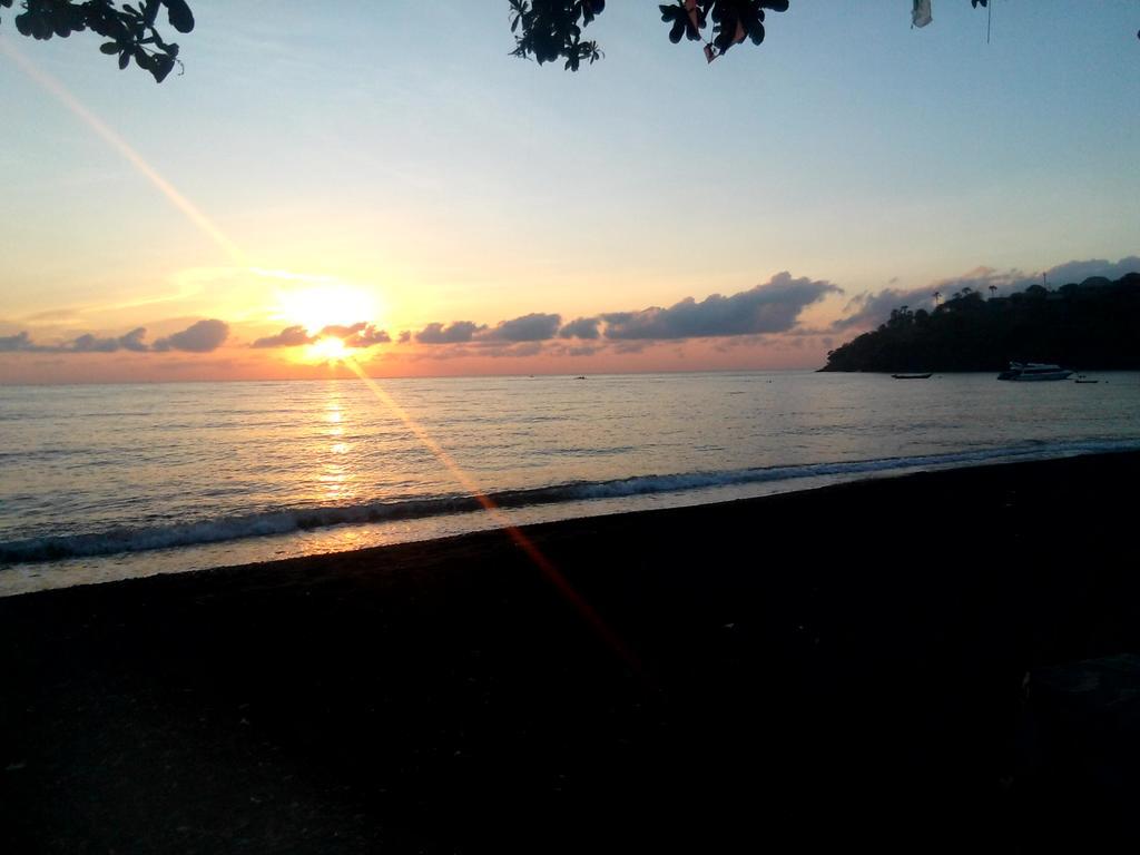 Sunrise Cafe Bungalows Amed Eksteriør billede